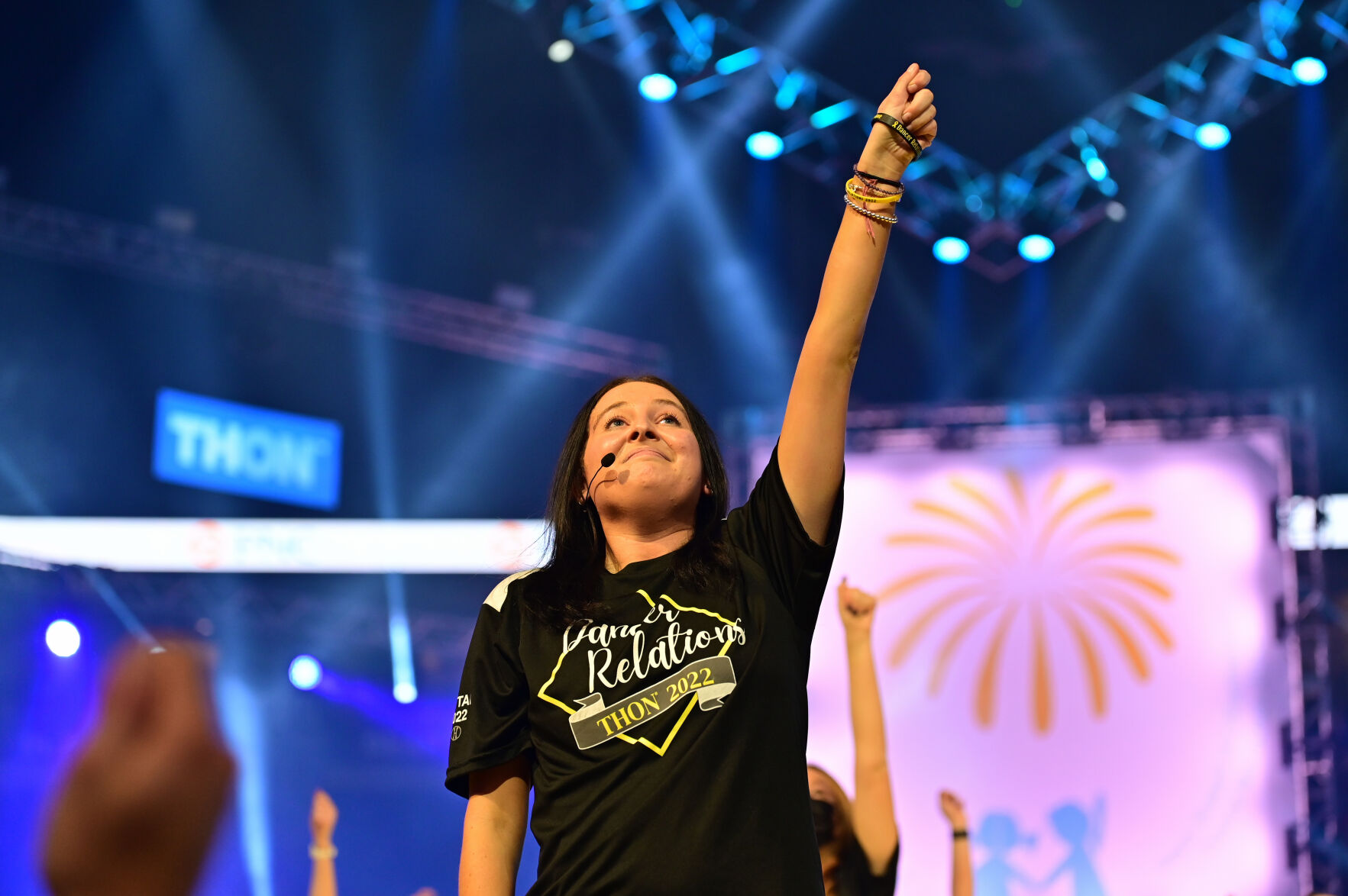 THON 2022, first line dance